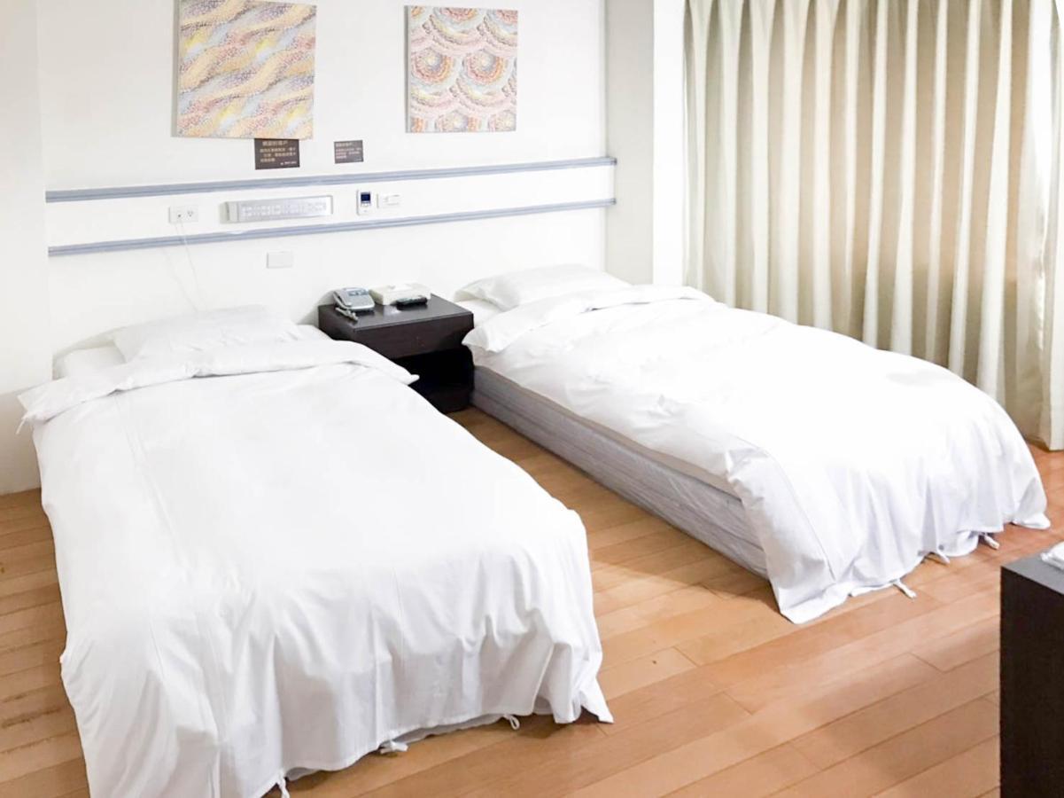Fudi Hotel Taizhong Zewnętrze zdjęcie