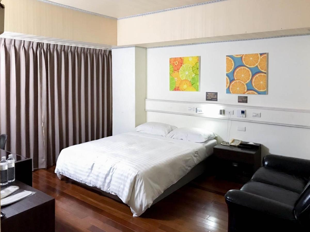 Fudi Hotel Taizhong Zewnętrze zdjęcie