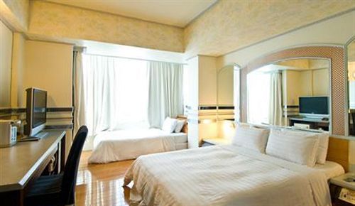 Fudi Hotel Taizhong Zewnętrze zdjęcie